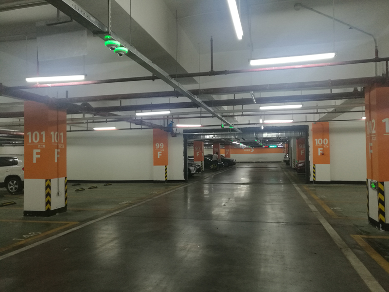 環(huán)球貿(mào)易廣場全視頻車位引導(dǎo)系統(tǒng)